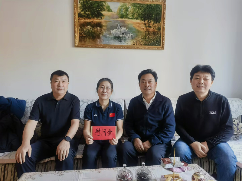 张院长.jpg 张院长.jpg