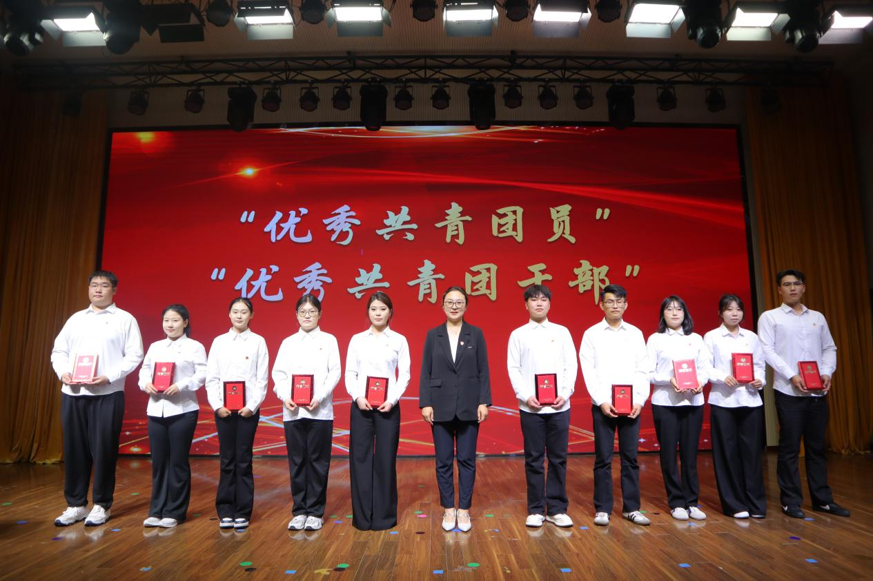 图片1(8).png 图片1(8).png